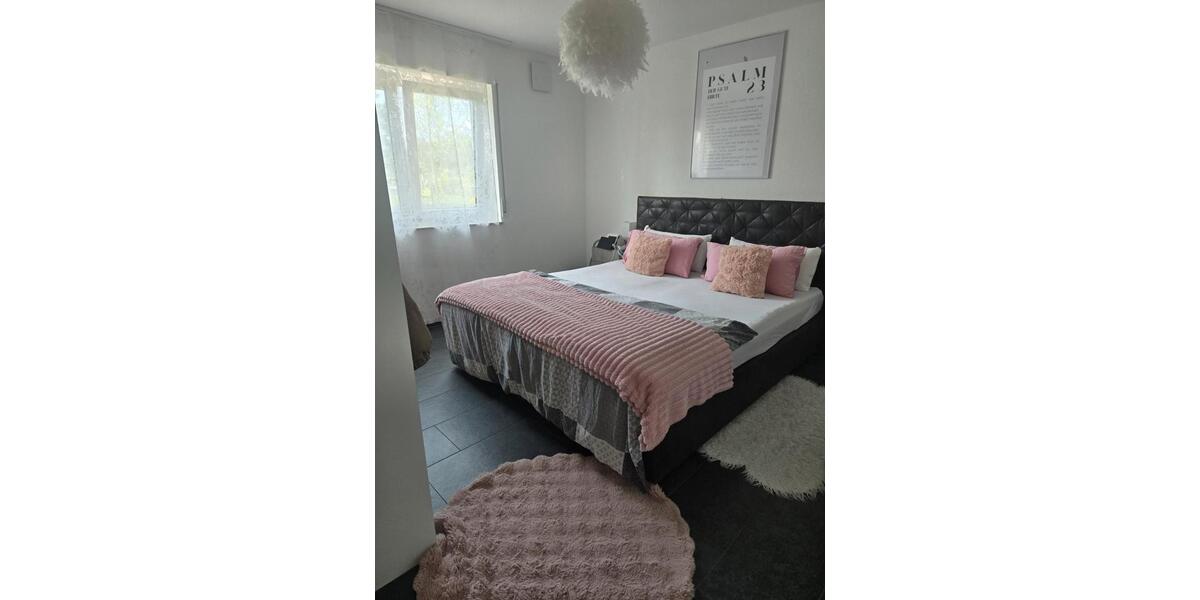 Terrassenwohnung Trossingen - 2 Zimmer, 63 m&sup2;, 775&euro; | Angebot:26699898