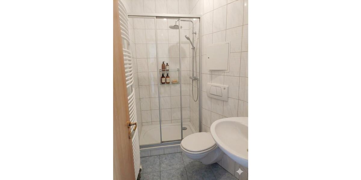 Etagenwohnung Nossen - 2 Zimmer, 45 m&sup2;, 320&euro; | Angebot:26618930