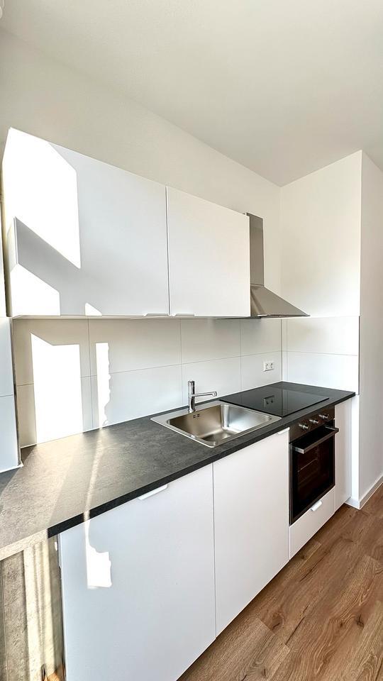 Helles WG-Zimmer mit Balkon | STG-Ost | 17qm | 3er-WG | ab 01.12. zimmer