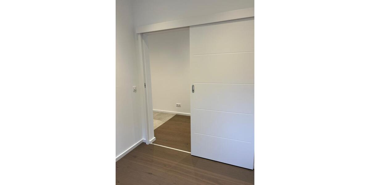 Luxus 2-Zi.Penthouse Whg,direkt an der Weser,EBK,Garage,Fahrstuhl 2 zimmer