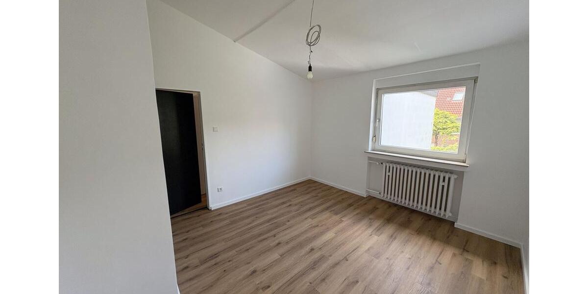 Dachgeschoßwohnung Rheine Altenrheine - 5 Zimmer, 80 m&sup2;, 750&euro; | Angebot:25438686