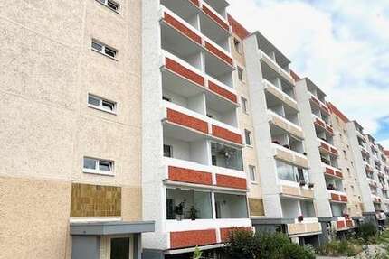Wohnung Waren (Müritz) - 3 Zimmer, 60 m&sup2;, 350&euro; | Angebot:27311001