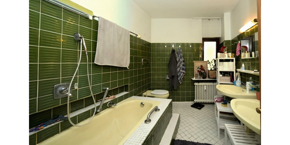 Etagenwohnung Kassel Vorderer Westen - 3 Zimmer, 90 m&sup2;, 940&euro; | Angebot:24493644