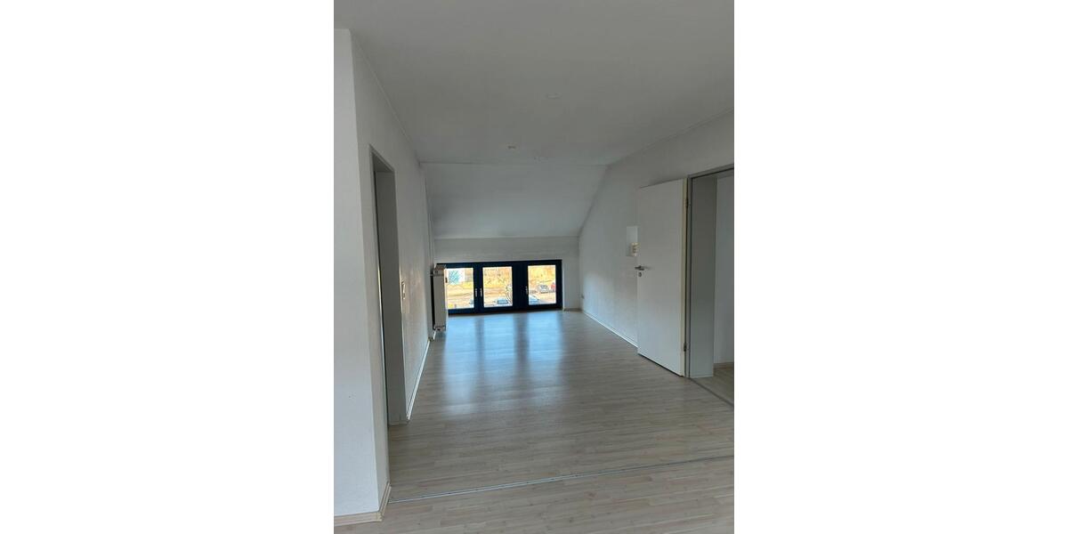 Etagenwohnung Gützkow - 3 Zimmer, 92 m&sup2;, 690&euro; | Angebot:24660852