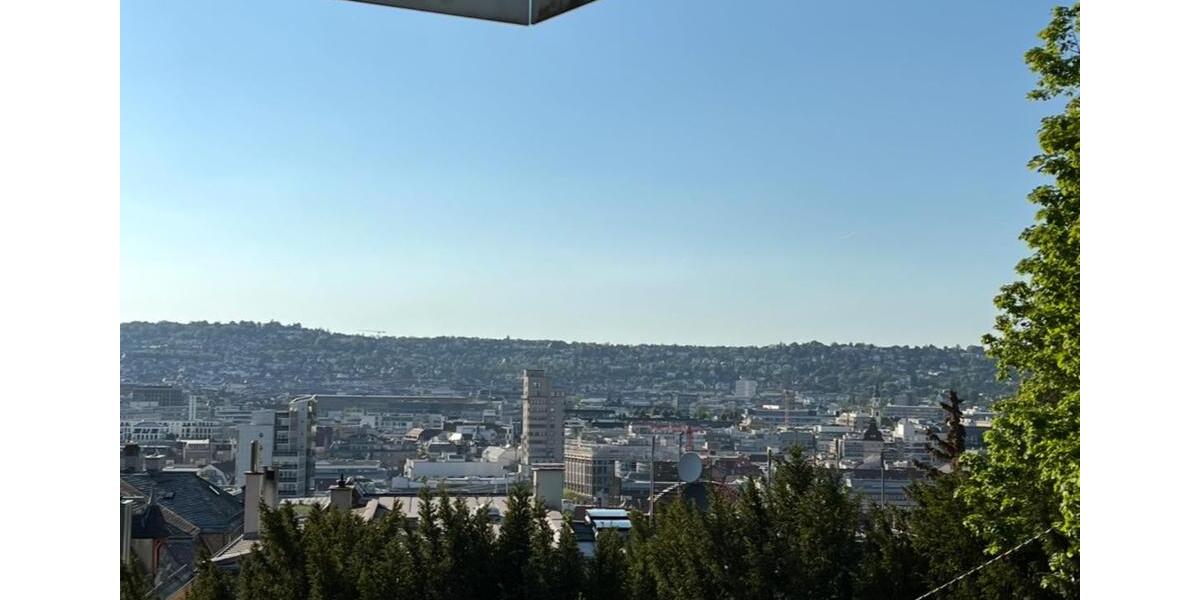 Moderne vollmöblierte 1-Zimmerwohnung mit Blick in die Stadt 1 zimmer
