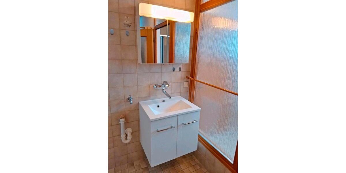 Etagenwohnung Meßstetten - 2.5 Zimmer, 80 m&sup2;, 890&euro; | Angebot:25615118