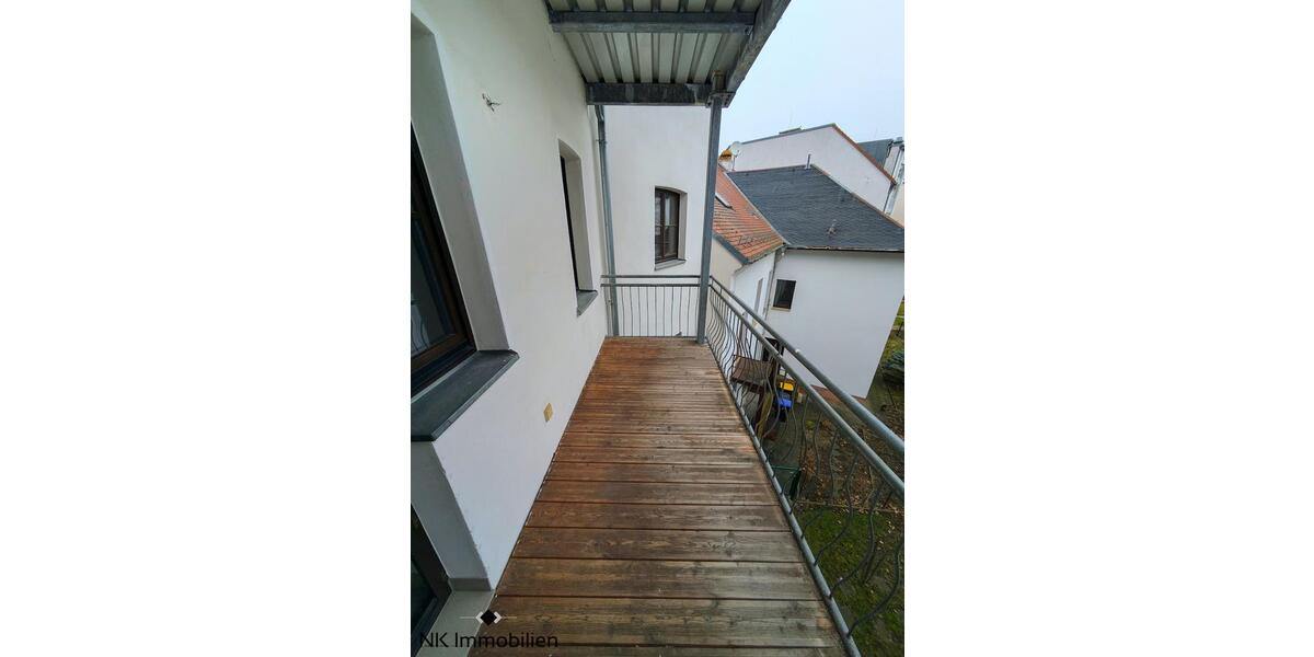 ++ charmante 4-Raum-Wohnung mit Balkon - nahe dem Zwickauer Zentrum, top angebunden ++ 4 zimmer