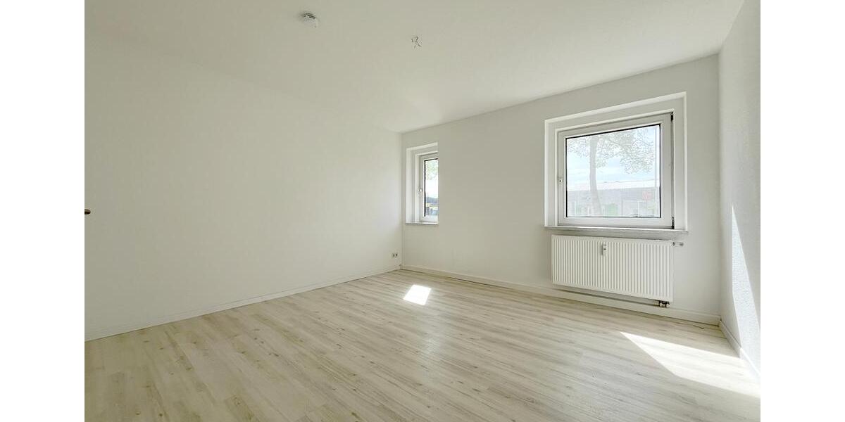 Erdgeschoßwohnung Glauchau - 4 Zimmer, 81 m&sup2;, 520&euro; | Angebot:26147877