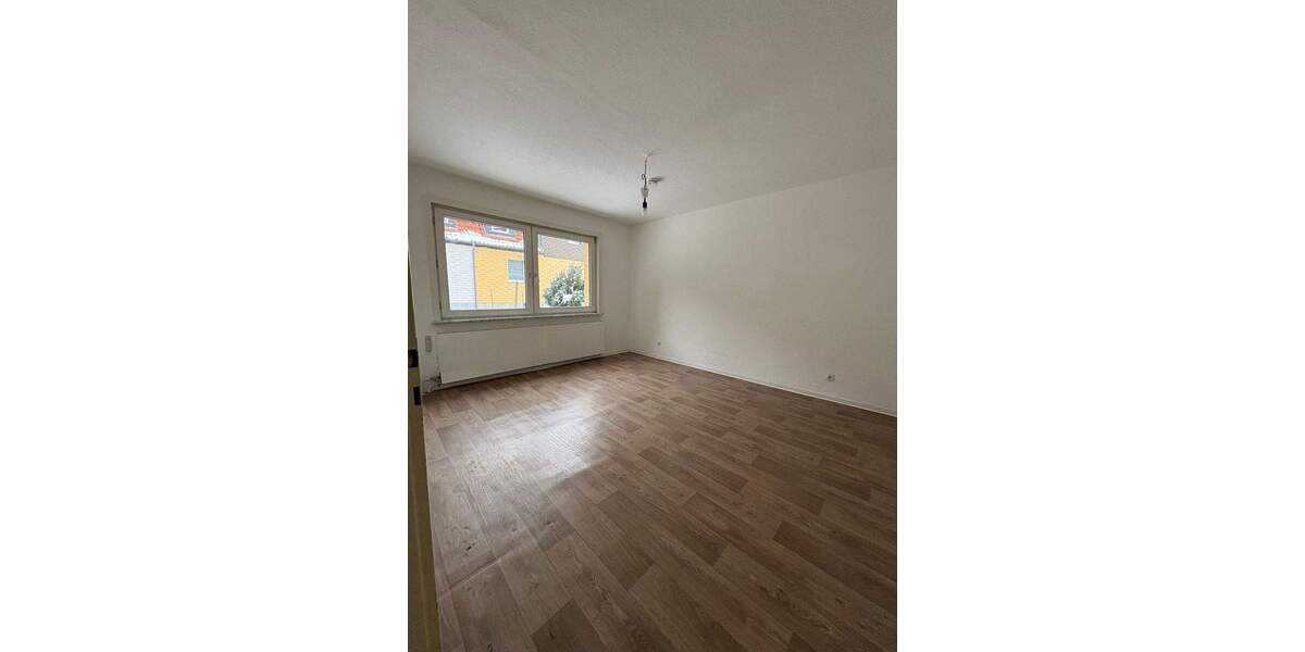 Etagenwohnung Bad Gandersheim Wrescherode - 3 Zimmer, 65 m&sup2;, 420&euro; | Angebot:24807956