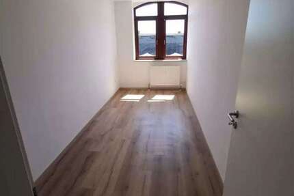 Wohnung Plauen Syratal - 4 Zimmer, 90 m&sup2;, 630&euro; | Angebot:26662584