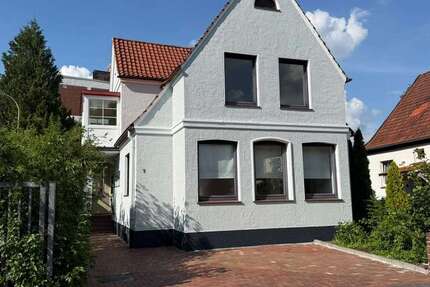 Haus Gifhorn - 7 Zimmer, 162 m&sup2;, 1.600&euro; | Angebot:26984994