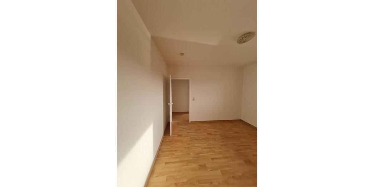 Etagenwohnung Nienburg (Weser) - 4 Zimmer, 80 m&sup2;, 720&euro; | Angebot:24732281