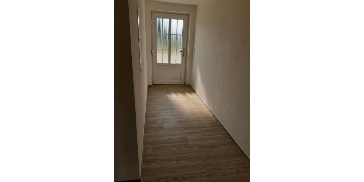 Erdgeschoßwohnung Reisbach Englmannsberg - 4 Zimmer, 100 m&sup2;, 1.050&euro; | Angebot:26557029