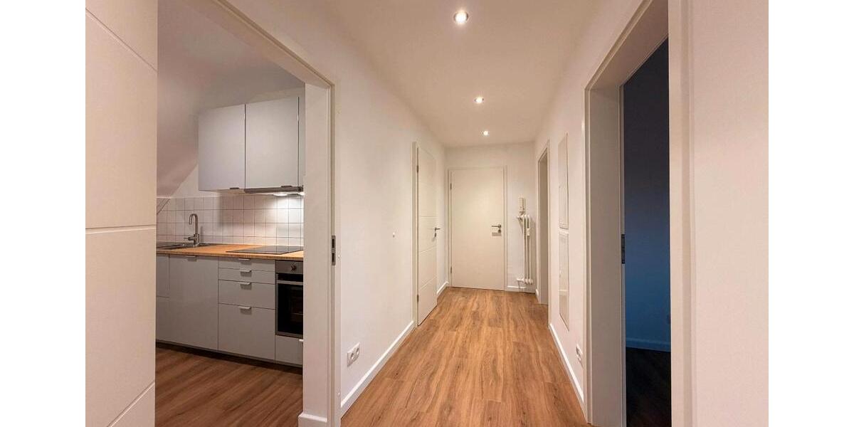 Dachgeschoßwohnung Koblenz - 2 Zimmer, 35 m&sup2;, 800&euro; | Angebot:26381945