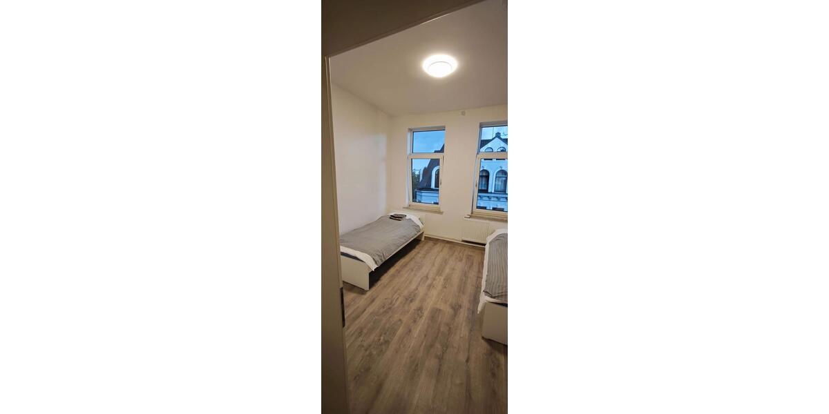 Dachgeschoßwohnung Bremerhaven - 3 Zimmer, 94 m&sup2;, 650&euro; | Angebot:26151275