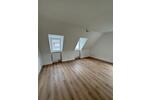 Dachgeschoßwohnung Siegen - 4 Zimmer, 67 m&sup2;, 650&euro; | Angebot:26587523