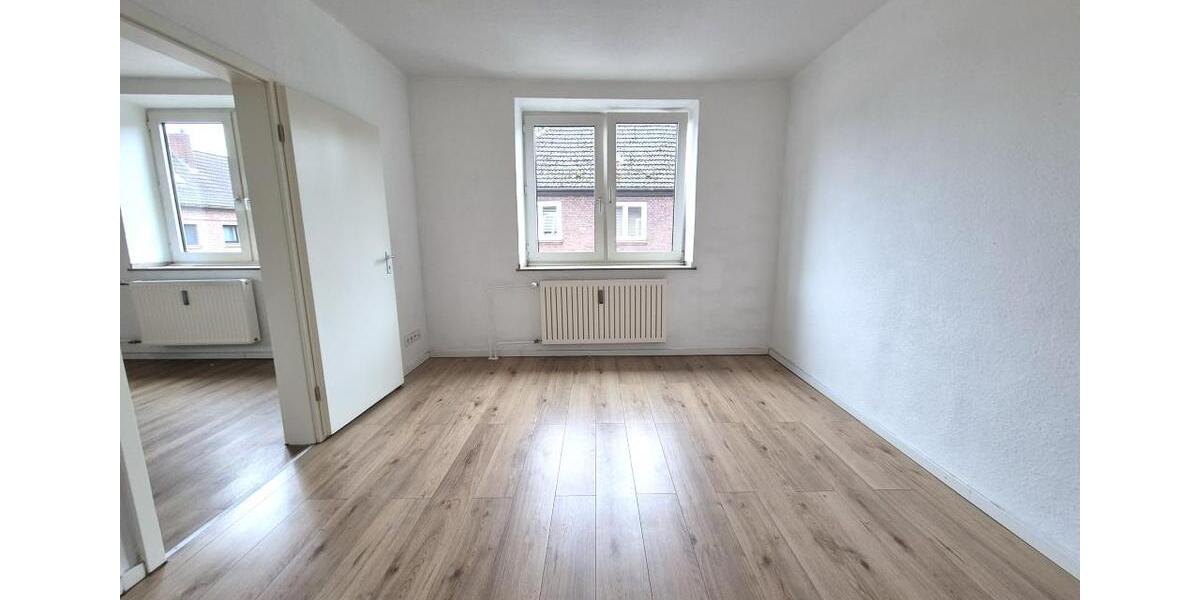 Etagenwohnung Duisburg Hamborn - 2 Zimmer, 55 m&sup2;, 390&euro; | Angebot:26479423
