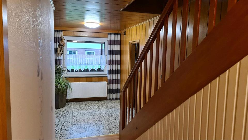 Doppelhaushälfte Hofgeismar - 3 Zimmer, 122 m&sup2;, 1.050&euro; | Angebot:25032446