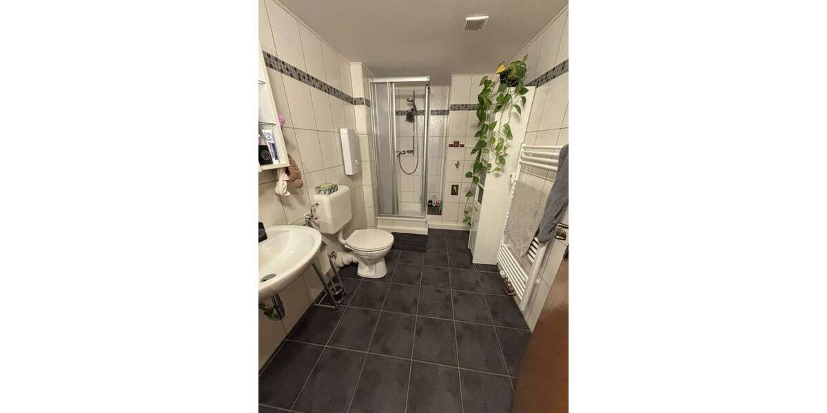 Etagenwohnung Wuppertal Arrenberg - 3 Zimmer, 68 m&sup2;, 510&euro; | Angebot:25293500