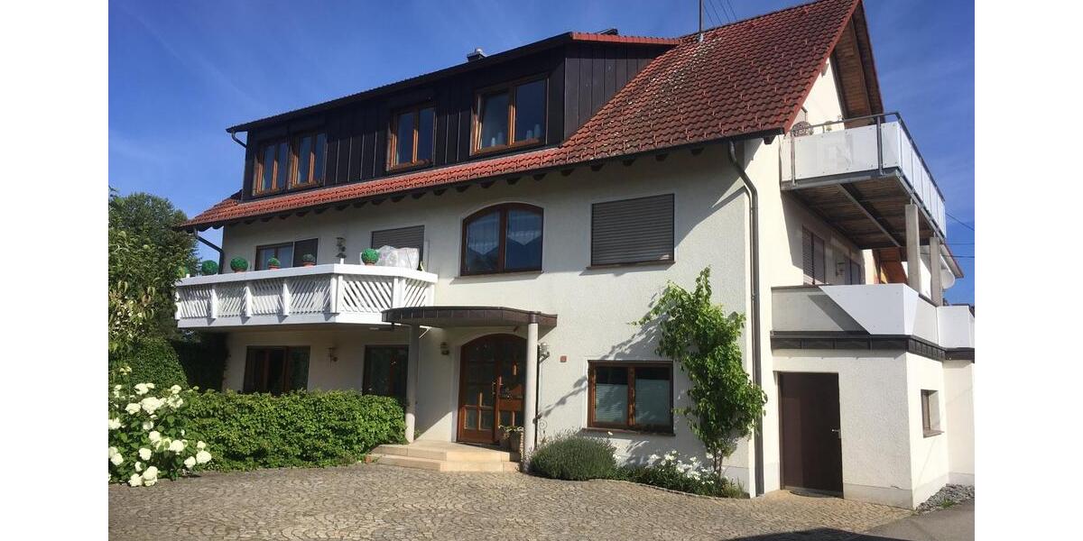 Dachgeschoßwohnung Schramberg - 4.5 Zimmer, 127 m&sup2;, 980&euro; | Angebot:24770923