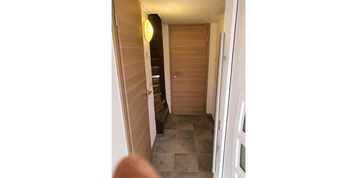 Einfamilienhaus Trier Feyen-Weismark - 3 Zimmer, 100 m&sup2;, 950&euro; | Angebot:26032816