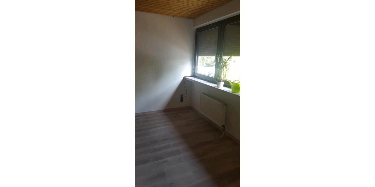 Reihenhaus Kaarst - 4 Zimmer, 115 m&sup2;, 1.550&euro; | Angebot:26040194