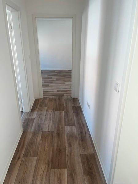 Renovierte 4 - Zimmer Wohnung mit Gartenanteil! zimmer