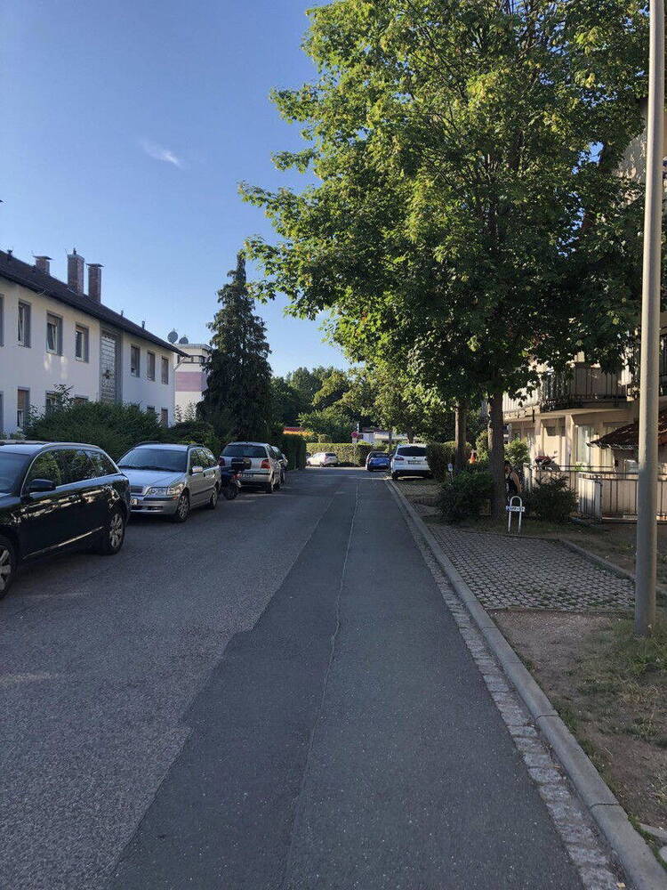 Frisch renoviertes Apartment in Erlangen-Bruck - Ideal für Menschen, die Stadtnähe UND Ruhe schätzen