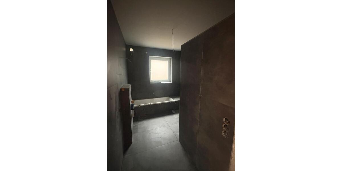 Etagenwohnung Übach-Palenberg Palenberg - 4 Zimmer, 105 m&sup2;, 1.615&euro; | Angebot:25054990