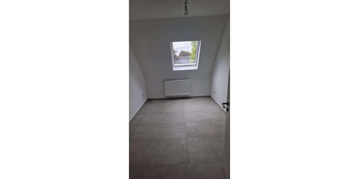 Dachgeschoßwohnung Dortmund - 2.5 Zimmer, 59 m&sup2;, 780&euro; | Angebot:24308960