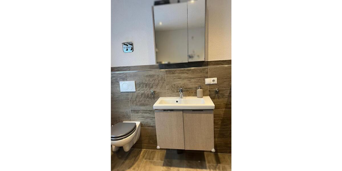 Etagenwohnung Wörth am Rhein - 4 Zimmer, 111 m&sup2;, 1.500&euro; | Angebot:25045802