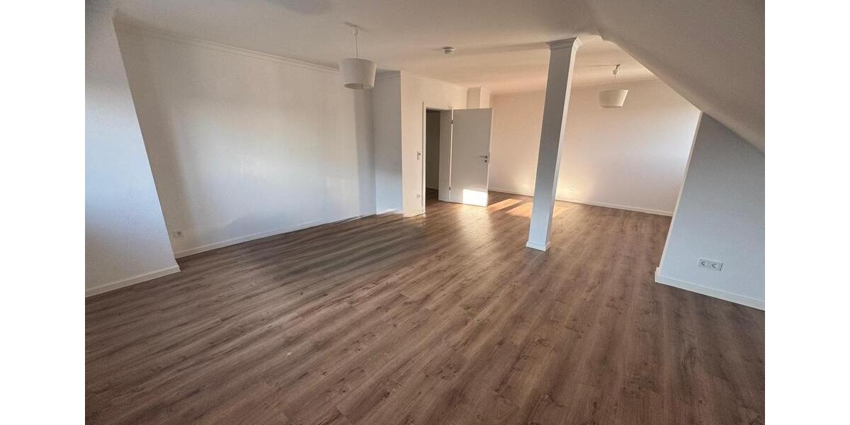 3 Zimmer Küche Bad GästeWC Wohnung in Dietkirchen 1 zimmer