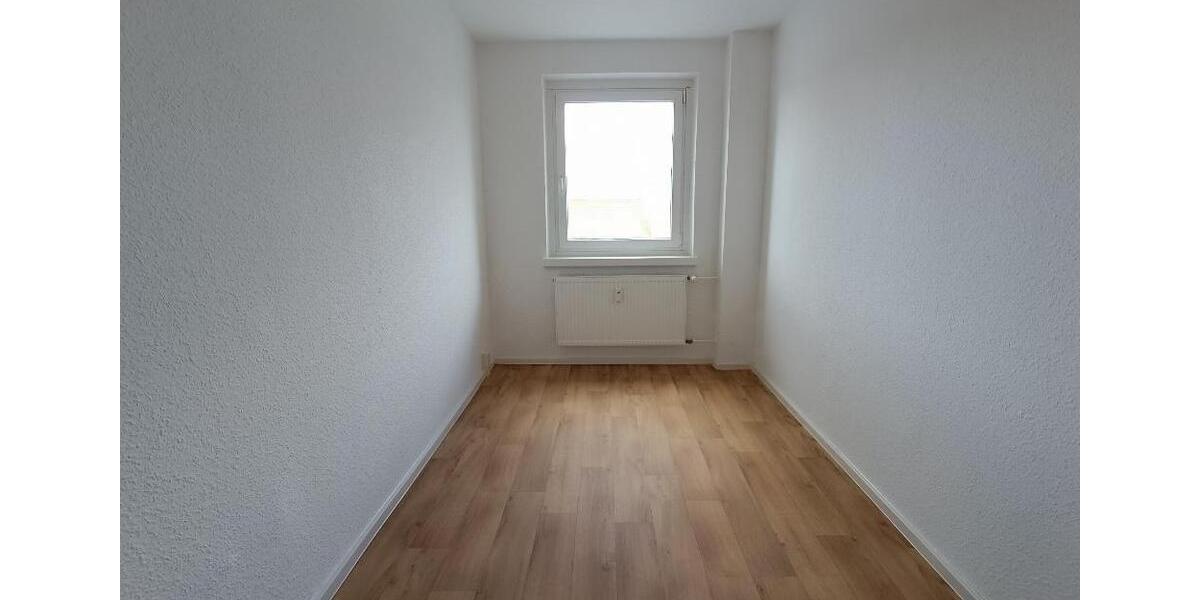 Etagenwohnung Bernburg (Saale) - 3 Zimmer, 61 m&sup2;, 379&euro; | Angebot:26345953