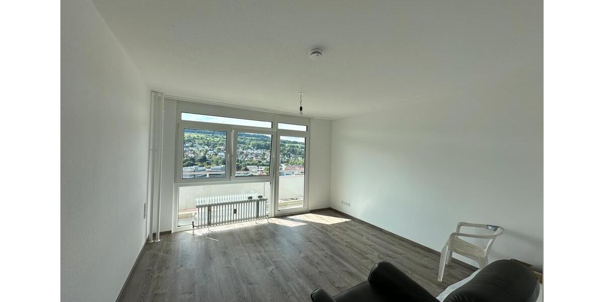 Etagenwohnung Lörrach - 4 Zimmer, 108 m&sup2;, 2.050&euro; | Angebot:25297200