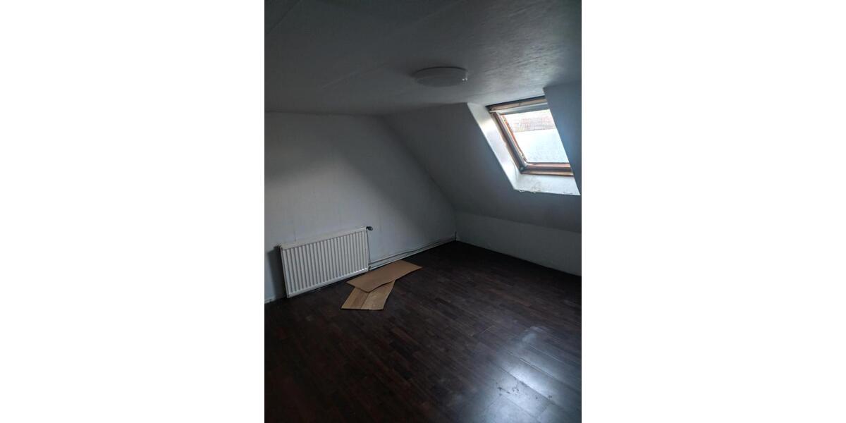 Dachgeschoßwohnung Achim - 2 Zimmer, 50 m&sup2;, 480&euro; | Angebot:25256946