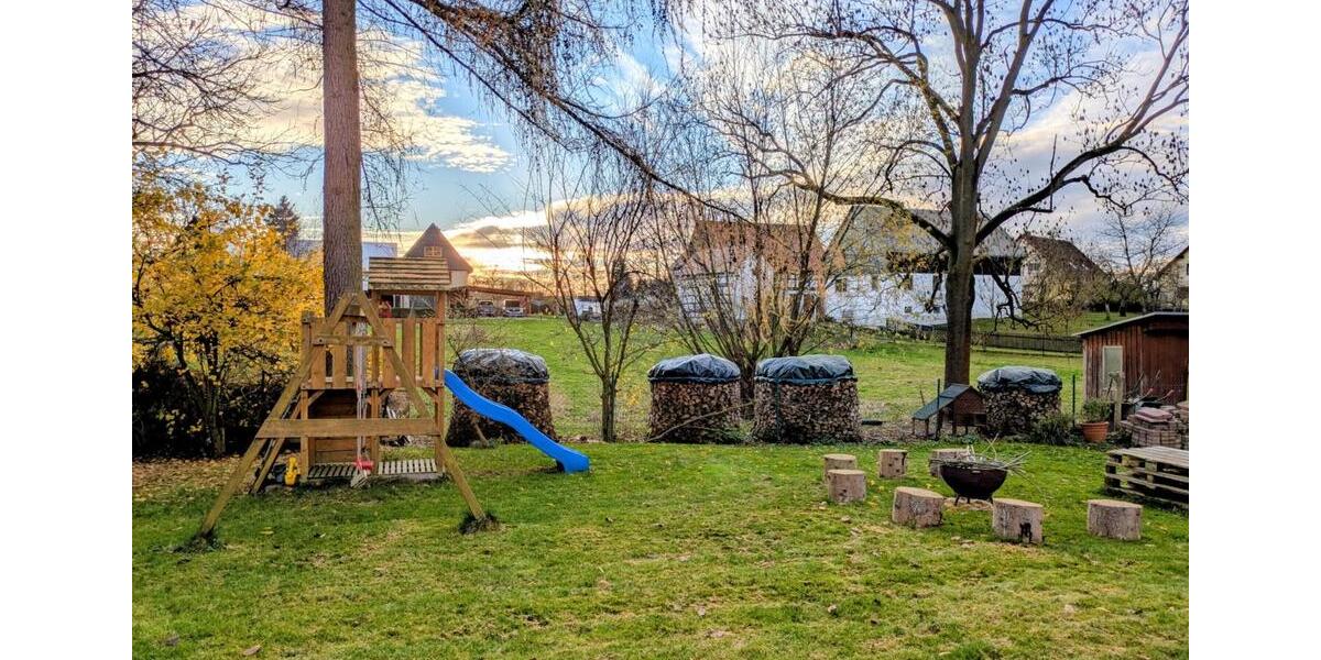 Erdgeschoßwohnung Werdau - 3 Zimmer, 81 m&sup2;, 552&euro; | Angebot:24361434