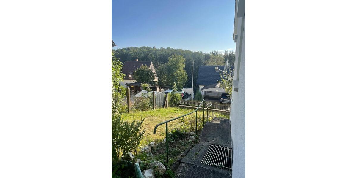 Etagenwohnung Münsingen - 3 Zimmer, 95 m&sup2;, 1.200&euro; | Angebot:26025537