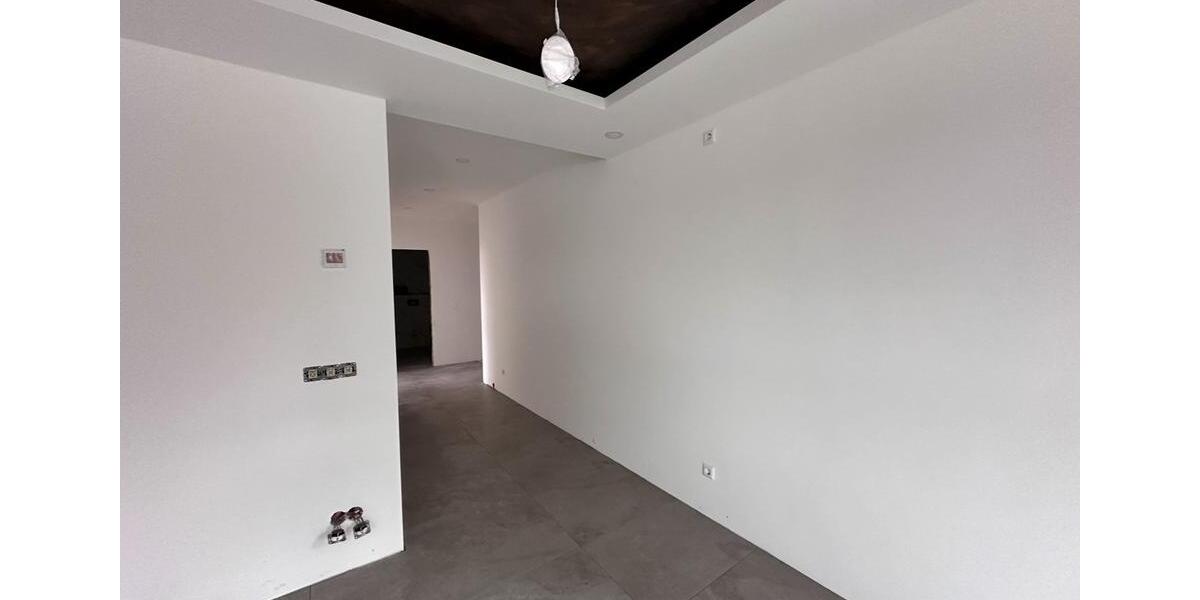 Erdgeschoßwohnung Cleebronn - 4 Zimmer, 116 m&sup2;, 1.050&euro; | Angebot:24453106