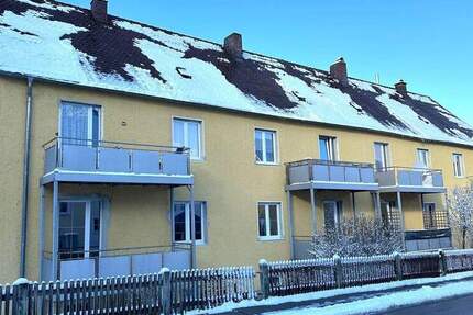 Voll möblierte 2,5 Zimmer Altbauwohnung mit Balkon in Kaufbeuren zu vermieten 3 zimmer