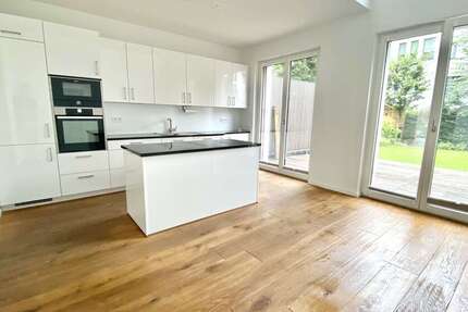 Wohnung zum Mieten in Hamburg 3.500 € 190 m²