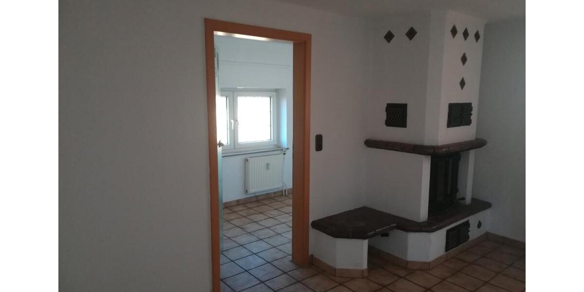Etagenwohnung Gangelt - 4 Zimmer, 97 m&sup2;, 900&euro; | Angebot:26364763