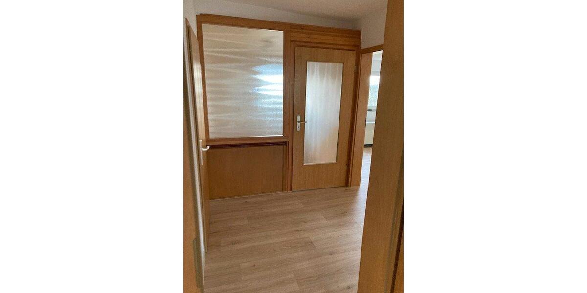Dachgeschoßwohnung Biedenkopf - 2 Zimmer, 54 m&sup2;, 400&euro; | Angebot:26505404