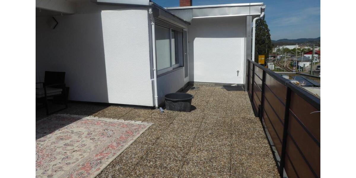 Etagenwohnung Gernsbach - 5 Zimmer, 145 m&sup2;, 1.450&euro; | Angebot:26137203