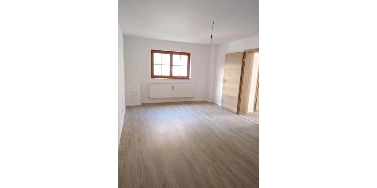 Erdgeschoßwohnung Oettingen in Bayern - 2 Zimmer, 90 m&sup2;, 850&euro; | Angebot:26025720