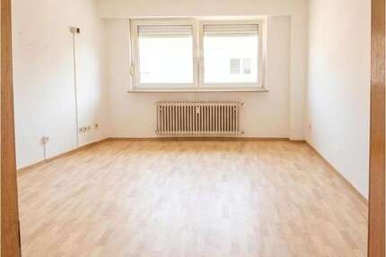 Wohnung Völklingen - 3 Zimmer, 75 m&sup2;, 550&euro; | Angebot:27275392