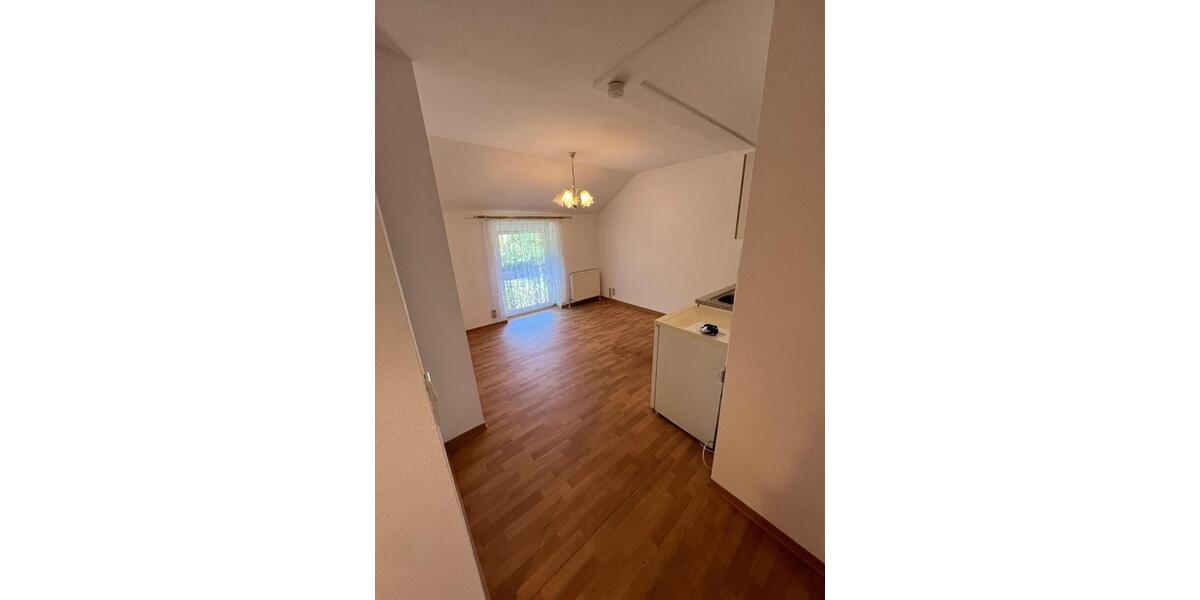 Etagenwohnung Zossen - 2 Zimmer, 26 m&sup2;, 317&euro; | Angebot:24978360