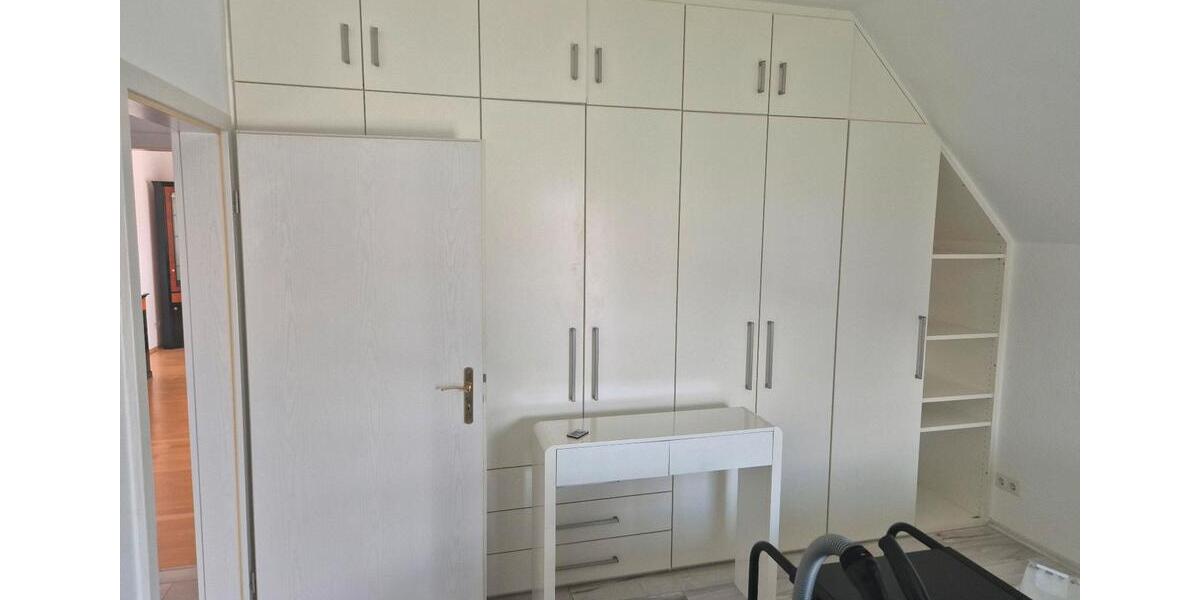 Dachgeschoßwohnung Bensheim - 2.5 Zimmer, 85 m&sup2;, 998&euro; | Angebot:26670527
