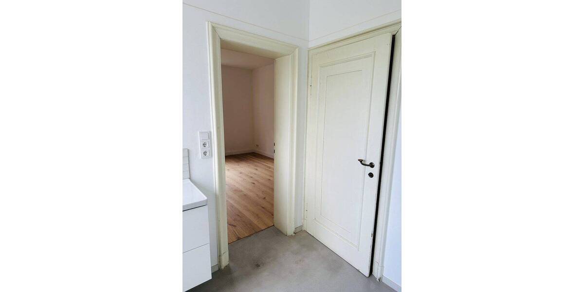 Etagenwohnung Bad Homburg Kirdorf - 5 Zimmer, 140 m&sup2;, 2.600&euro; | Angebot:26838205