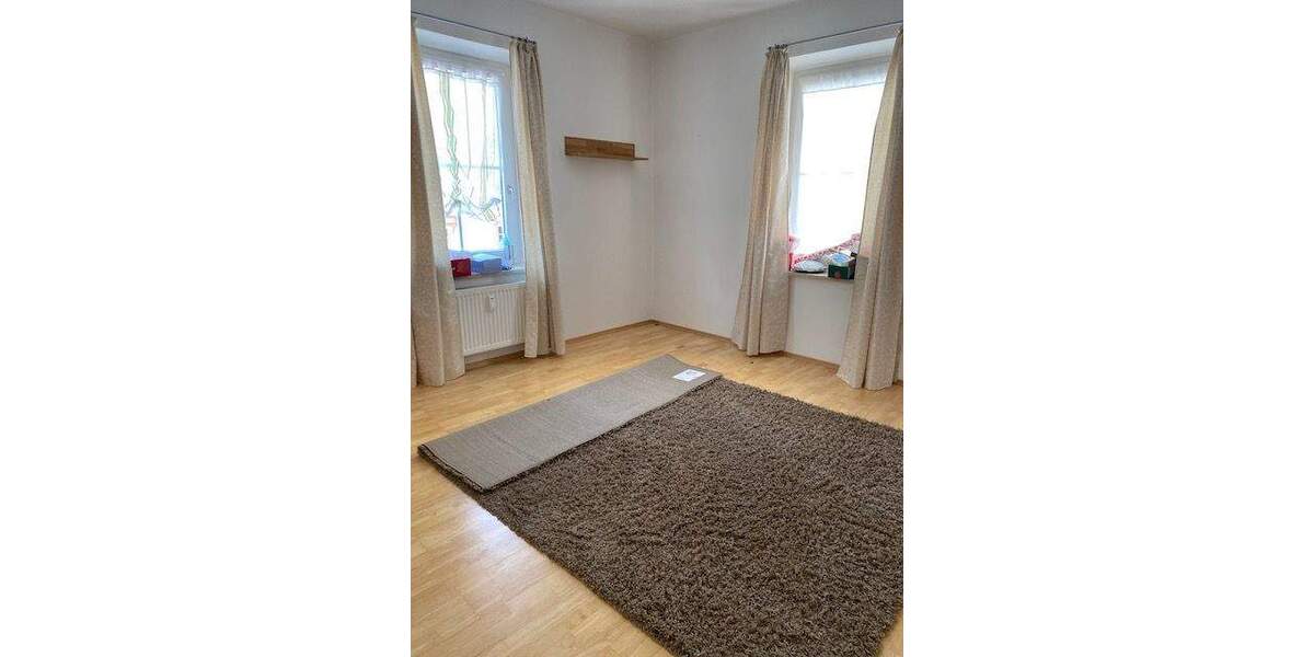 Zimmer Straubing - 2 Zimmer, 38 m&sup2;, 450&euro; | Angebot:25674972