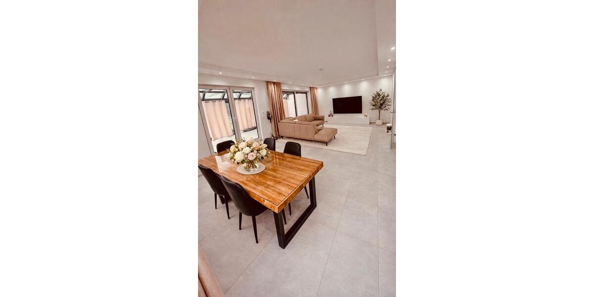 Einfamilienhaus Liederbach am Taunus - 7 Zimmer, 150 m&sup2;, 5.000&euro; | Angebot:26226434